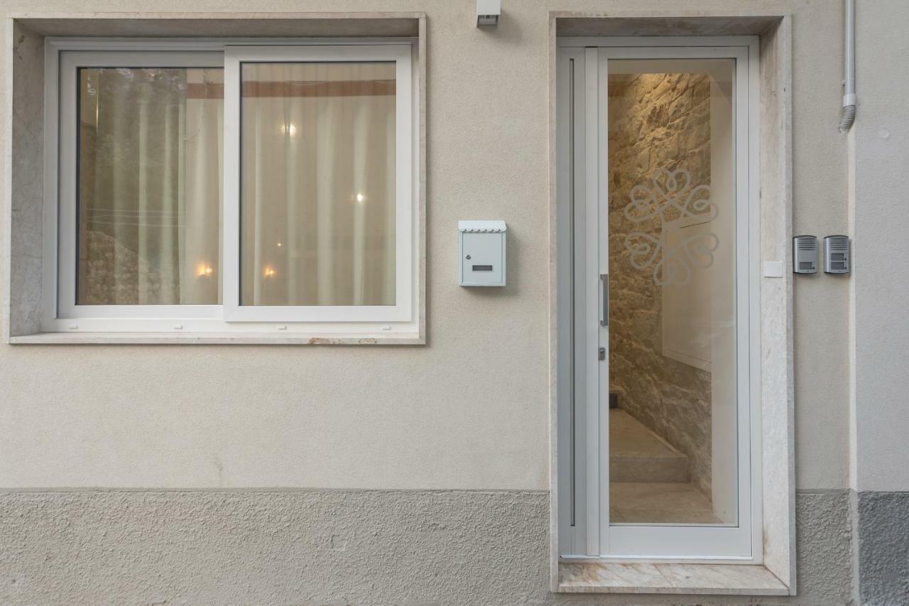 Le Scaramazze Villa Modica Exteriör bild